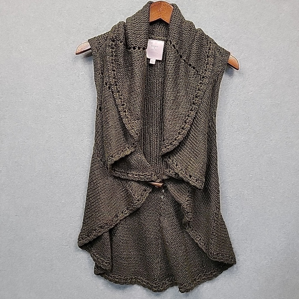 Romeo & Juliet Couture Women's Sz Small Olive‎ Green Sleeveless Sweater Vest EUC